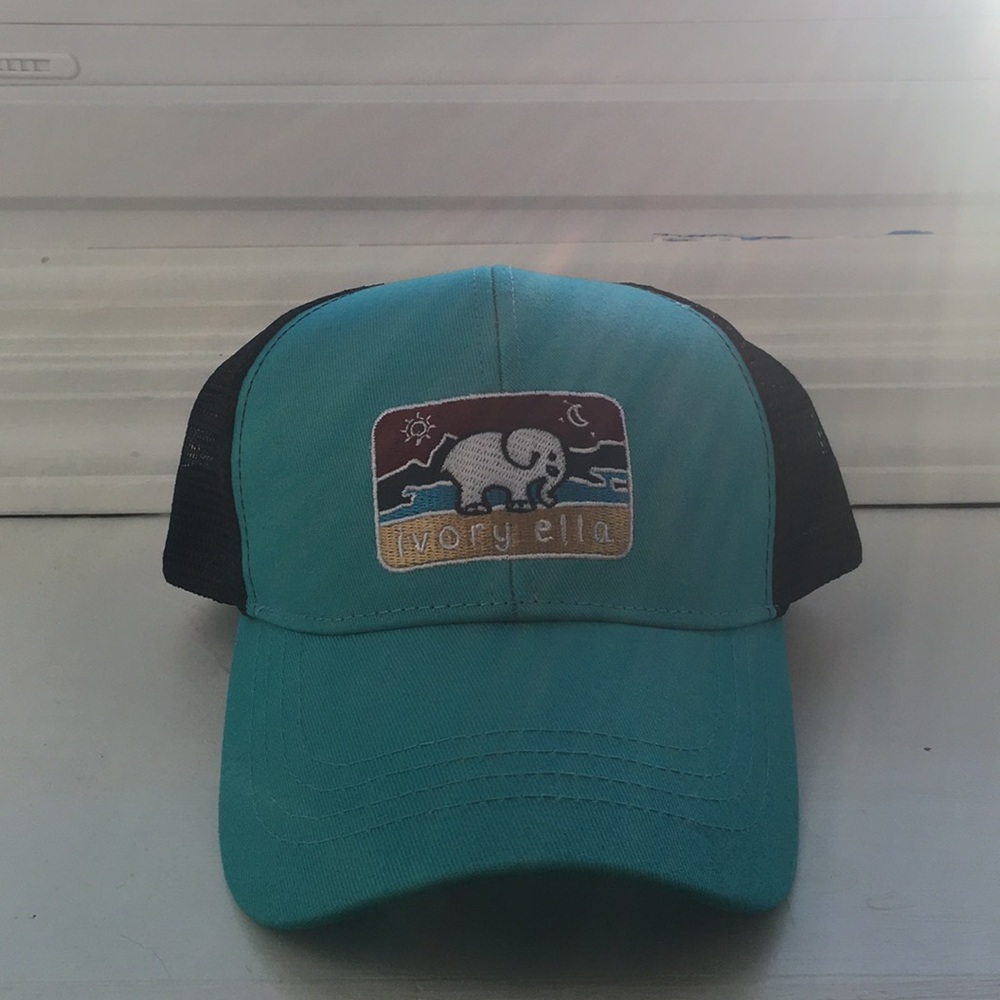 Ivory Ella cap